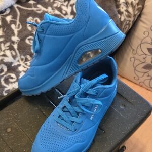 Skechers Vibrant Blue Sneakers